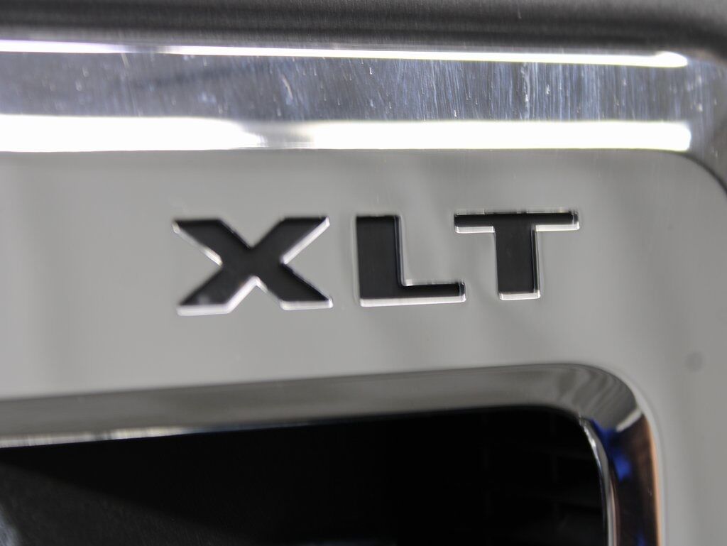 2022 Ford F-250 Super Duty 4x4 Crew Cab XLT Fond du Lac WI