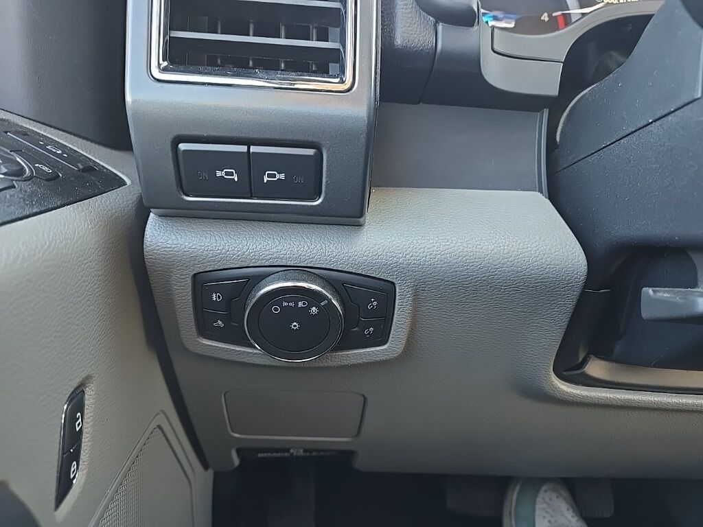 2022 Ford F-250 Super Duty 4x4 Crew Cab XLT Fond du Lac WI