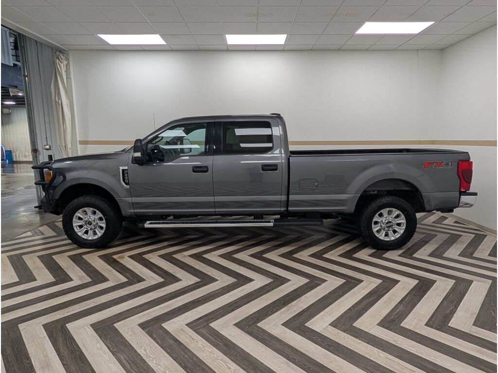 2022 Ford F-250 XLT Gasoline