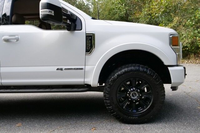 2022 Ford F-250SD LARIAT 4X4 / Tremor PKG / Trailer Tow PKG! High Point NC