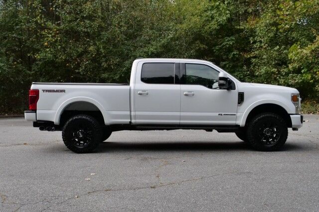2022 Ford F-250SD LARIAT 4X4 / Tremor PKG / Trailer Tow PKG! High Point NC