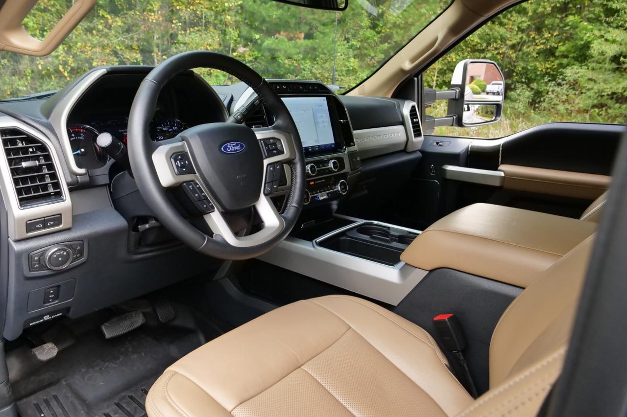 2022 Ford F-250SD LARIAT 4X4 / Tremor PKG / Trailer Tow PKG! Lincolnton NC