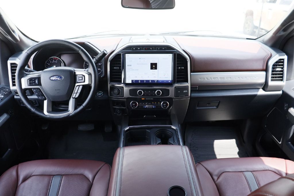2022 Ford F-250SD Platinum Hondo TX
