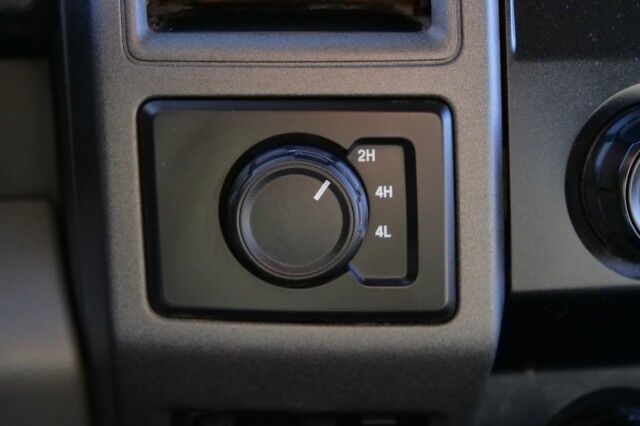 2022 Ford F-250SD XL 4X4 / CM Flat Bed / 8FT / V8 Diesel! High Point NC