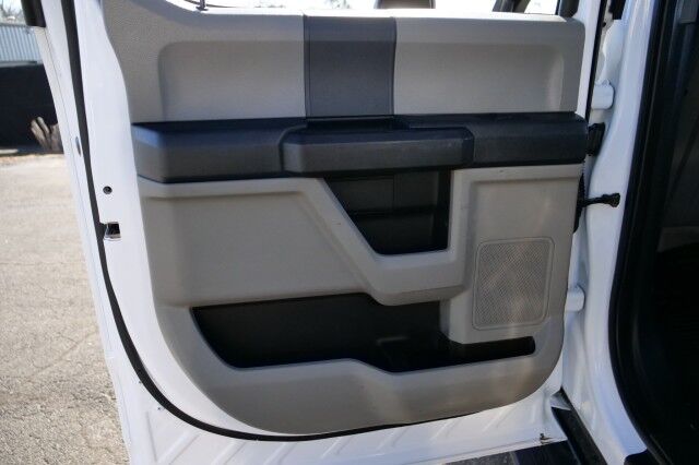 2022 Ford F-250SD XL 4X4 / CM Flat Bed / 8FT / V8 Diesel! High Point NC