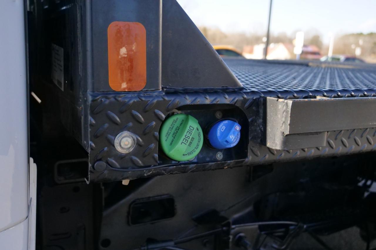 2022 Ford F-250SD XL 4X4 / CM Flat Bed / 8FT / V8 Diesel! Lincolnton NC