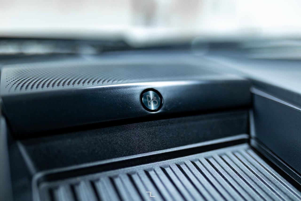 2022 Ford F-350 4x4 Crew Cab Lariat FX4 Diesel Leather Roof Nav Red Deer AB