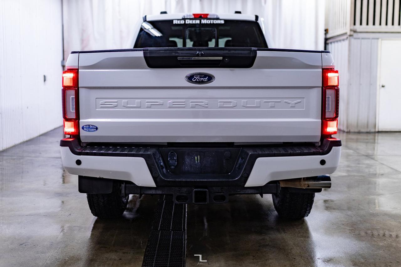 2022 Ford F-350 4x4 Crew Cab Lariat FX4 Diesel Leather Roof Nav Red Deer AB