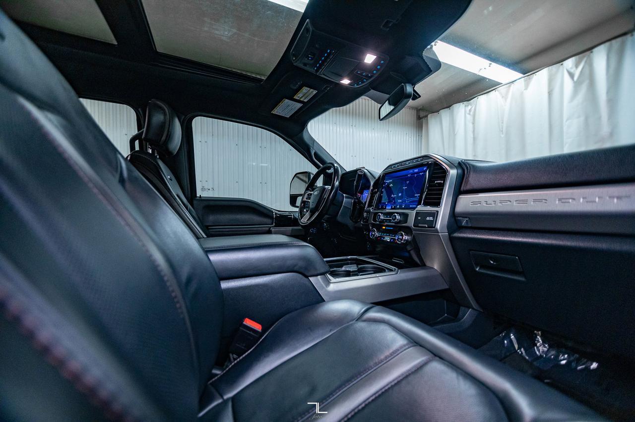 2022 Ford F-350 4x4 Crew Cab Platinum Diesel Leather Roof Nav 4" Lift Red Deer AB