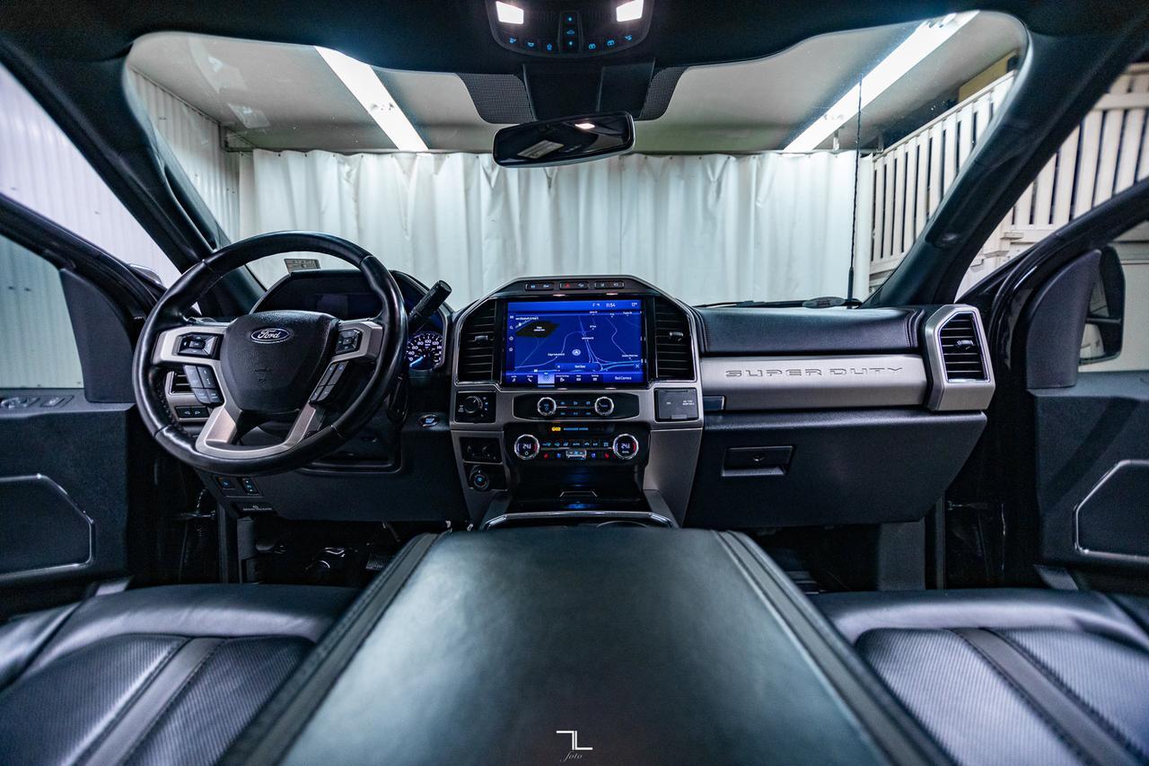 2022 Ford F-350 4x4 Crew Cab Platinum Diesel Leather Roof Nav 4" Lift Red Deer AB