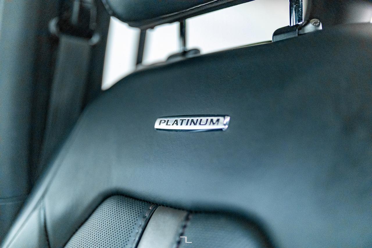 2022 Ford F-350 4x4 Crew Cab Platinum Diesel Leather Roof Nav 4" Lift Red Deer AB