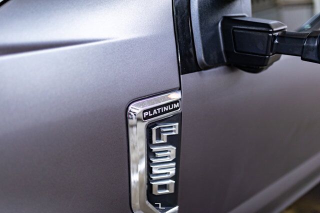 2022 Ford F-350 4x4 Crew Cab Platinum Diesel Leather Roof Nav 4&quot; Lift Red Deer AB