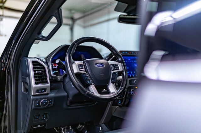 2022 Ford F-350 4x4 Crew Cab Platinum Diesel Leather Roof Nav 4&quot; Lift Red Deer AB