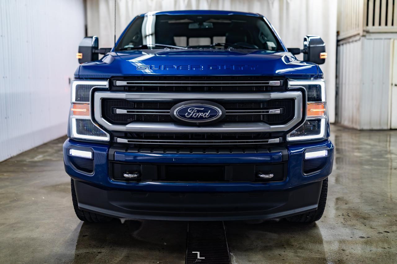 2022 Ford F-350 4x4 Crew Cab Platinum FX4 Diesel Leather Roof Nav Red Deer AB
