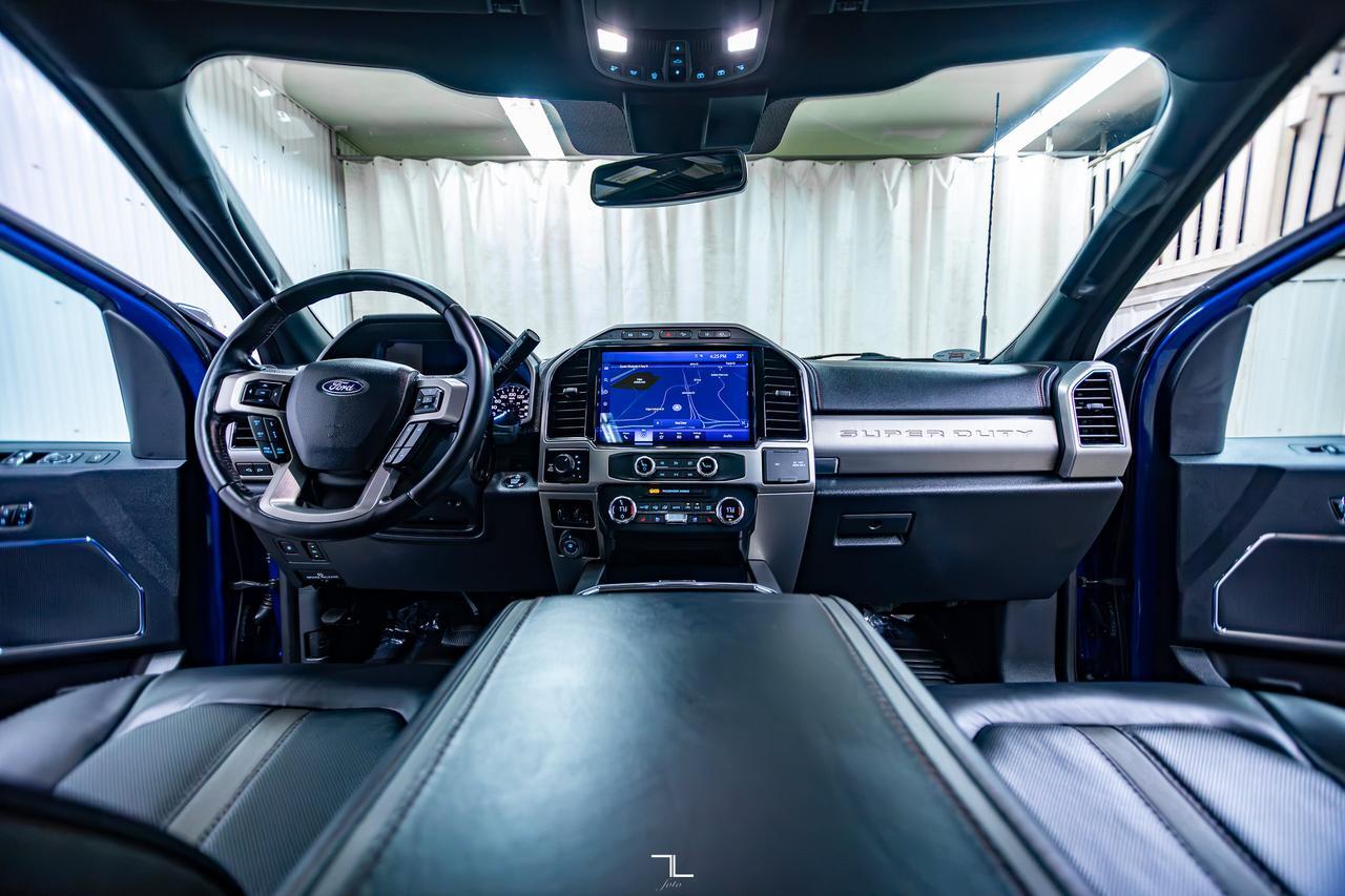 2022 Ford F-350 4x4 Crew Cab Platinum FX4 Diesel Leather Roof Nav Red Deer AB