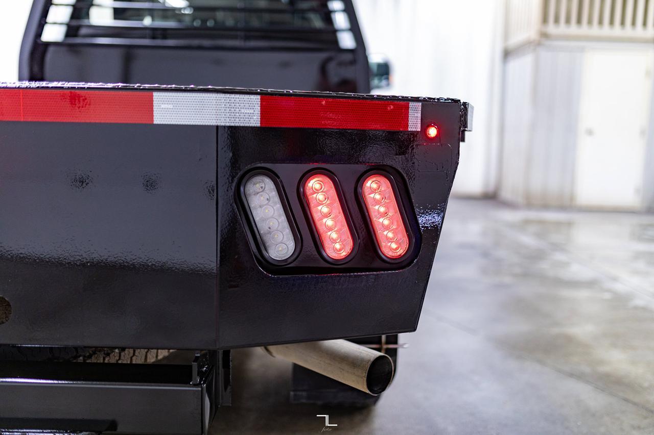2022 Ford F-350 4x4 Crew Cab XL Deck BCam Red Deer AB
