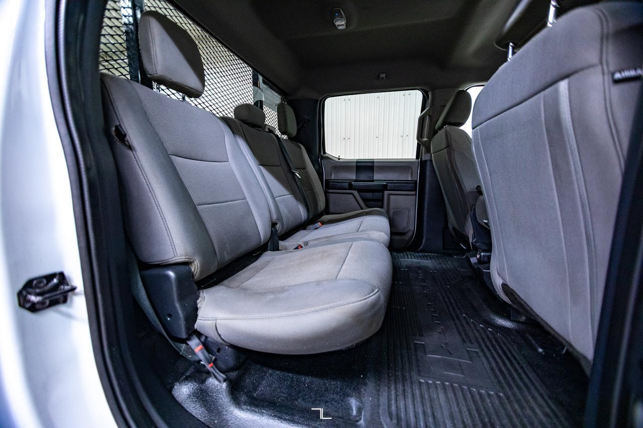 2022 Ford F-350 4x4 Crew Cab XL Deck BCam Red Deer AB