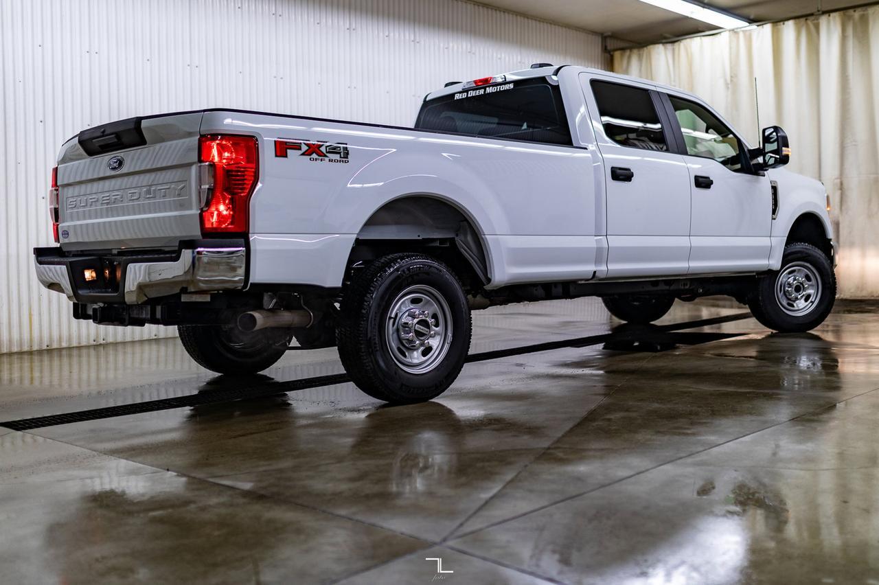 2022 Ford F-350 4x4 Crew Cab XL FX4 Longbox BCam Red Deer AB
