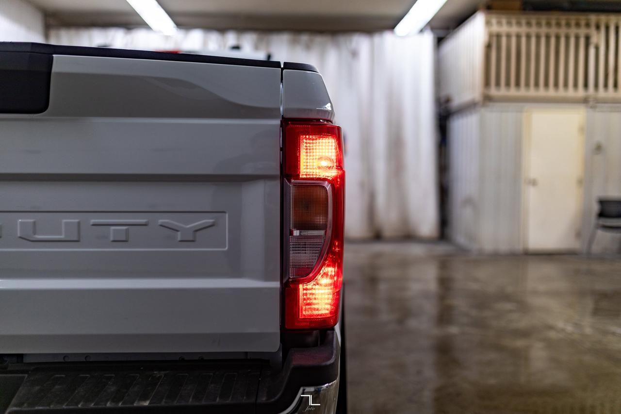 2022 Ford F-350 4x4 Crew Cab XL FX4 Longbox BCam Red Deer AB