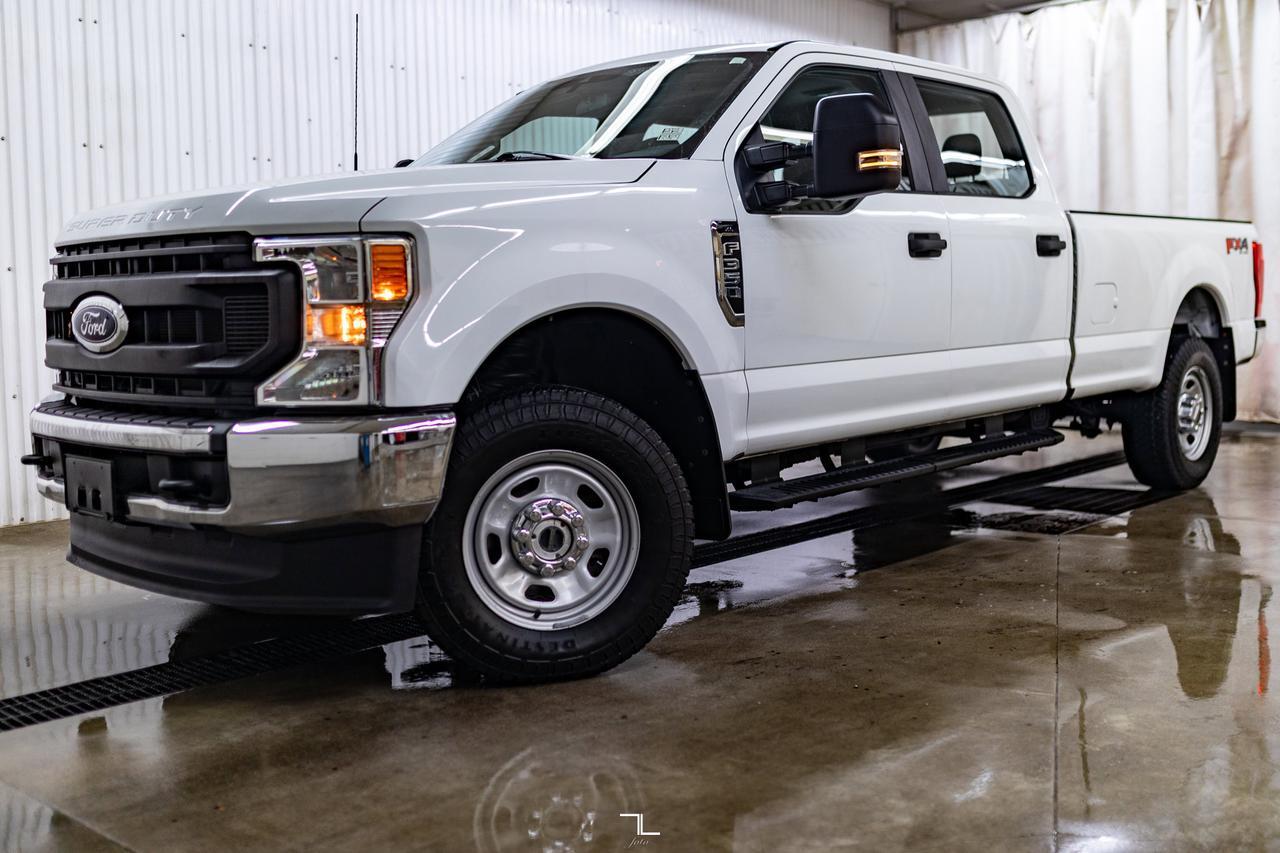 2022 Ford F-350 4x4 Crew Cab XL FX4 Longbox BCam Red Deer AB
