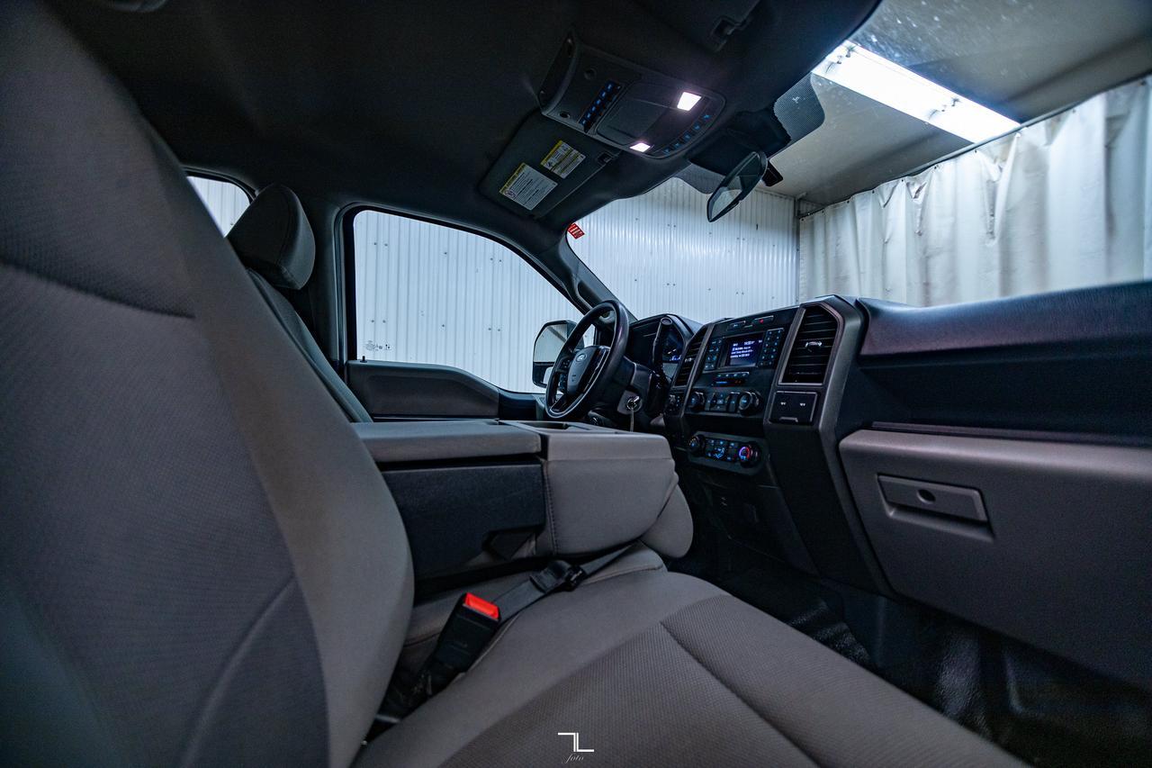 2022 Ford F-350 4x4 Crew Cab XL FX4 Longbox BCam Red Deer AB