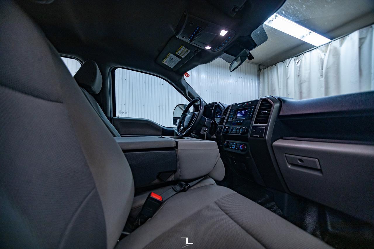 2022 Ford F-350 4x4 Crew Cab XL FX4 Longbox BCam Red Deer AB