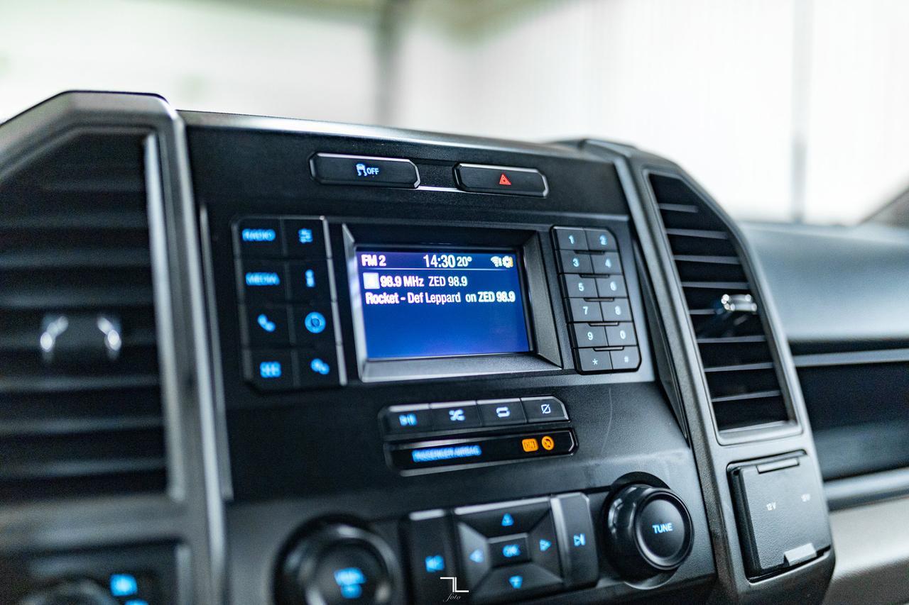 2022 Ford F-350 4x4 Crew Cab XL FX4 Longbox BCam Red Deer AB