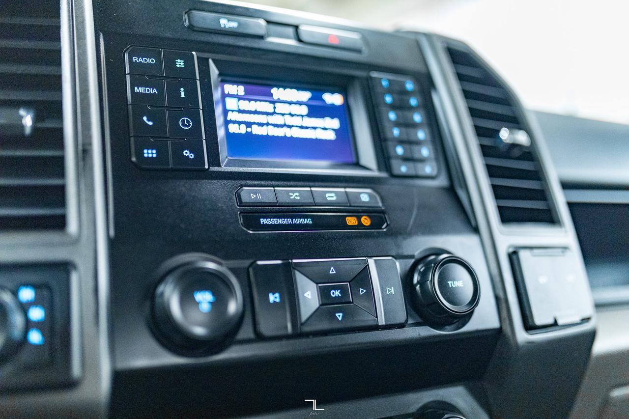 2022 Ford F-350 4x4 Crew Cab XL FX4 Longbox BCam Red Deer AB