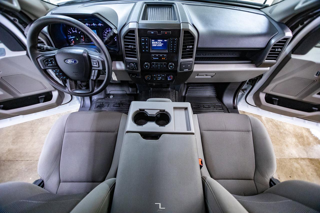 2022 Ford F-350 4x4 Crew Cab XL FX4 Longbox BCam Red Deer AB