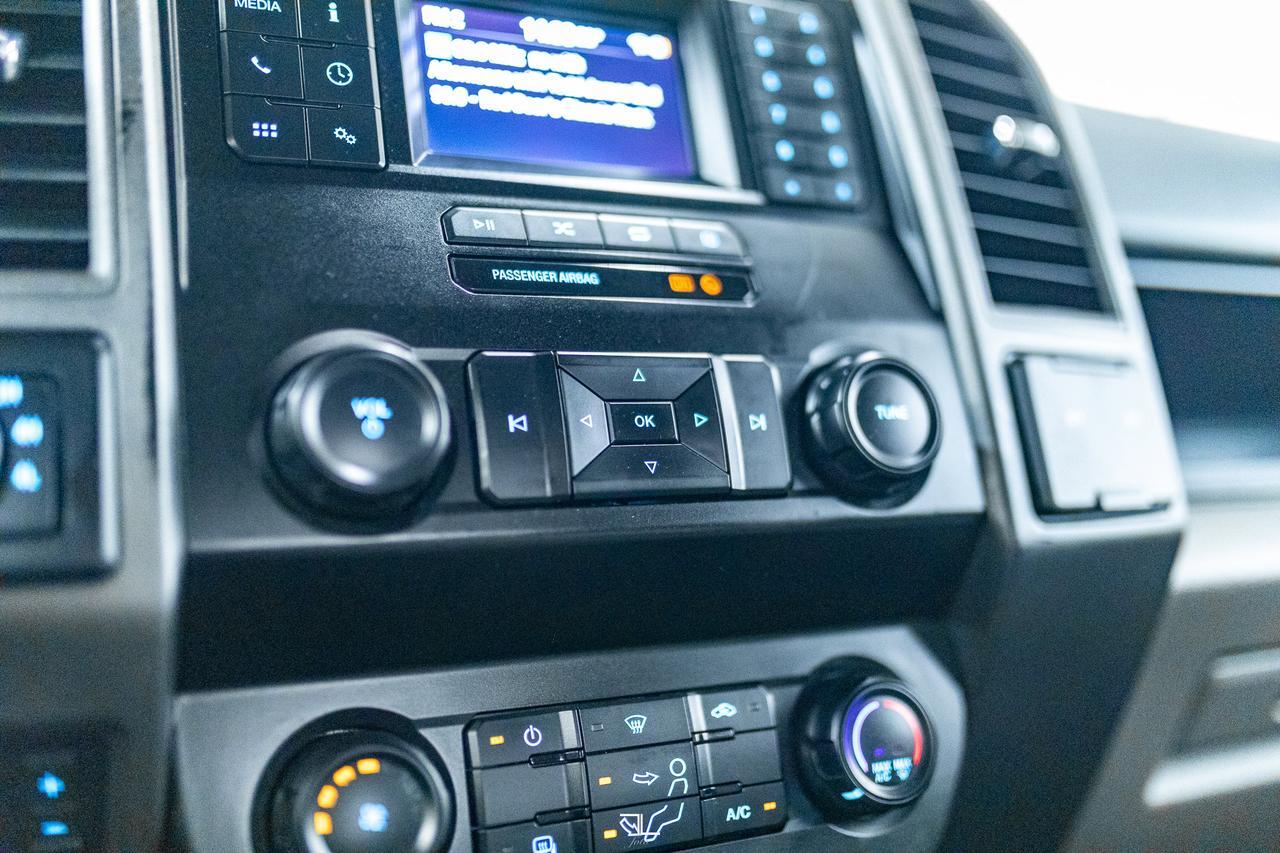 2022 Ford F-350 4x4 Crew Cab XL FX4 Longbox BCam Red Deer AB