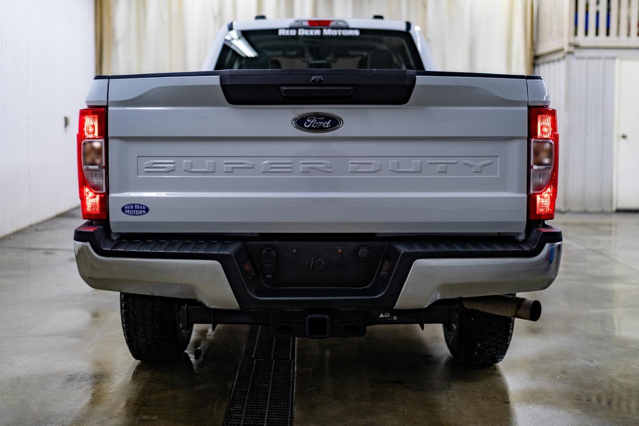 2022 Ford F-350 4x4 Crew Cab XL FX4 Longbox BCam Red Deer AB