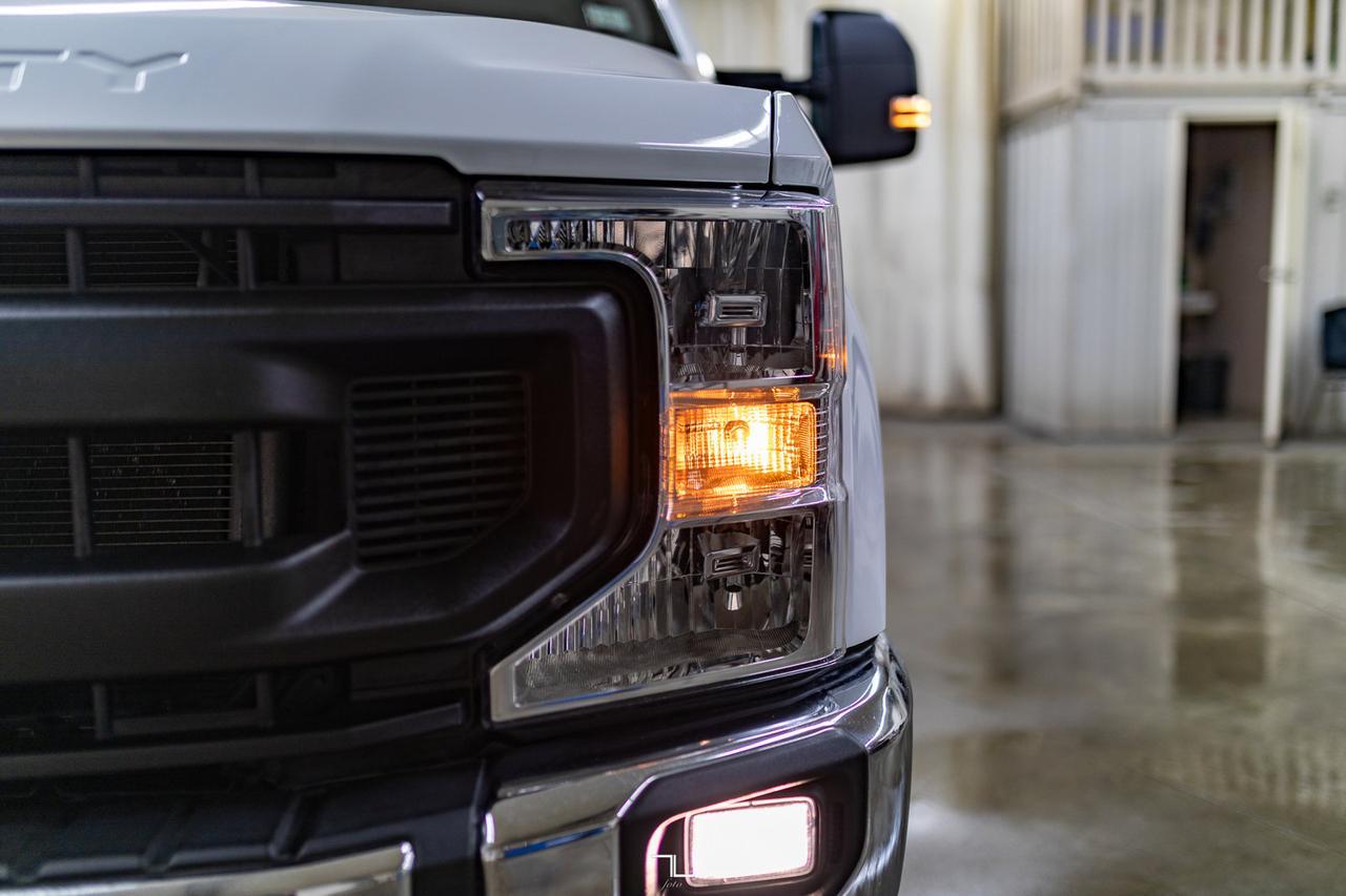 2022 Ford F-350 4x4 Crew Cab XL FX4 Longbox BCam Red Deer AB