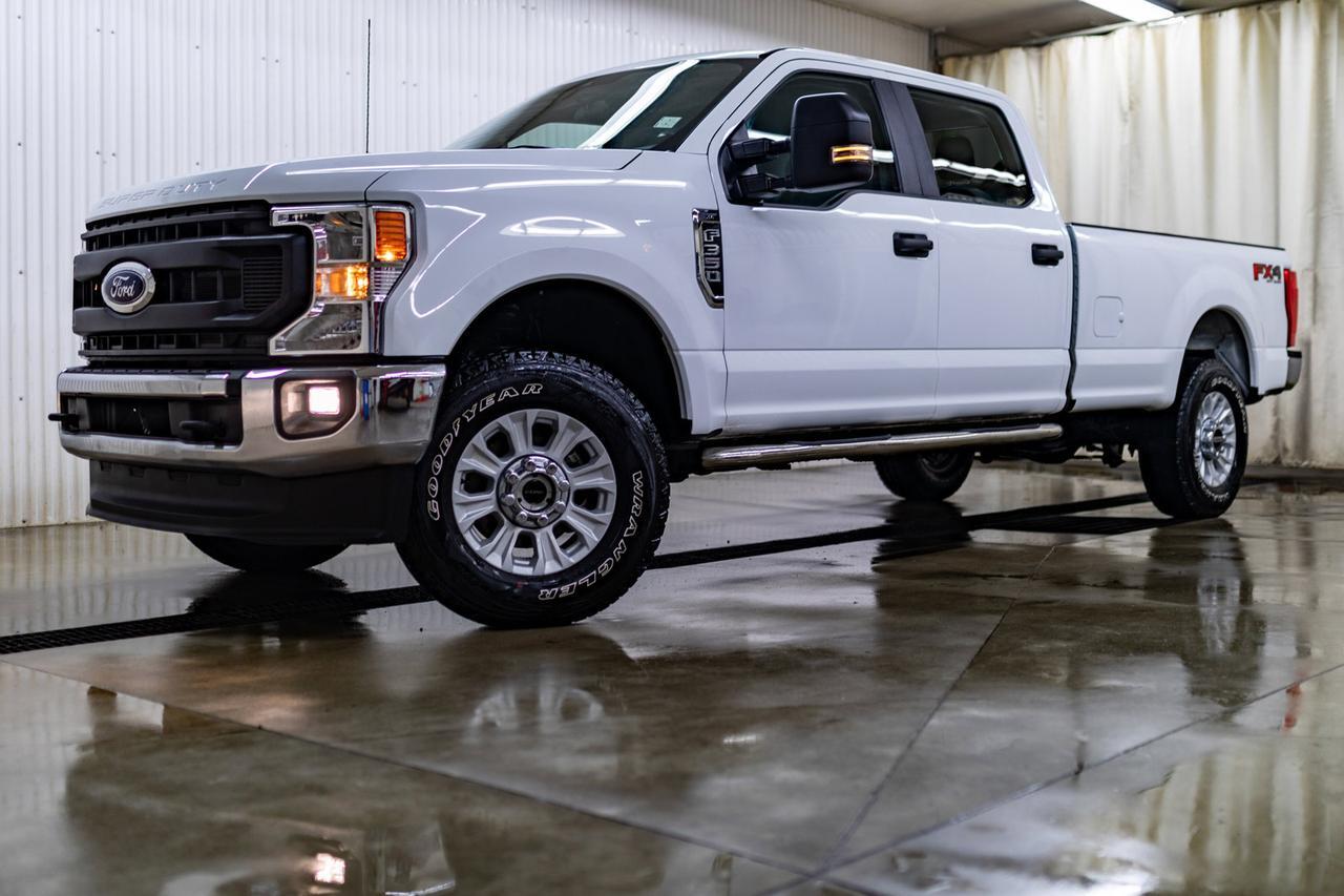 2022 Ford F-350 4x4 Crew Cab XL FX4 Longbox BCam Red Deer AB