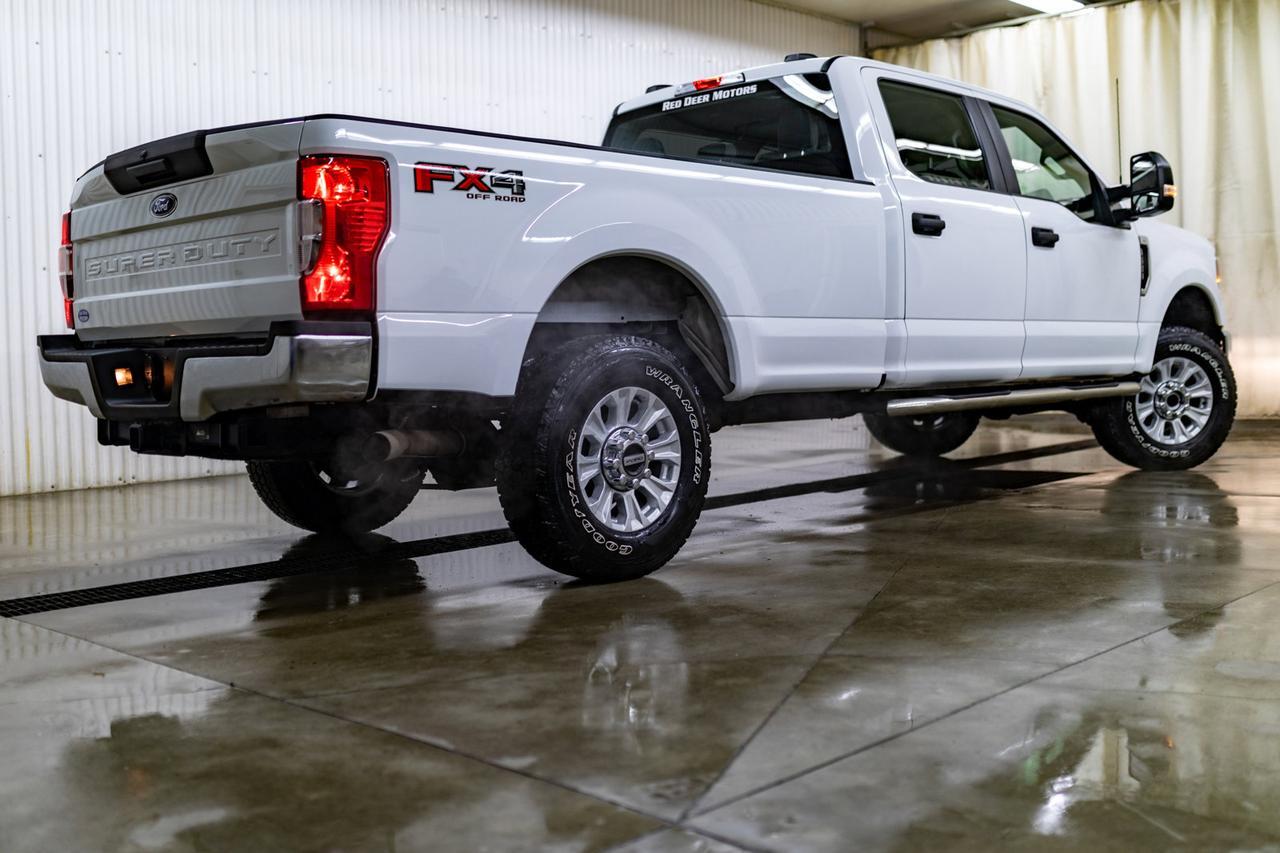 2022 Ford F-350 4x4 Crew Cab XL FX4 Longbox BCam Red Deer AB