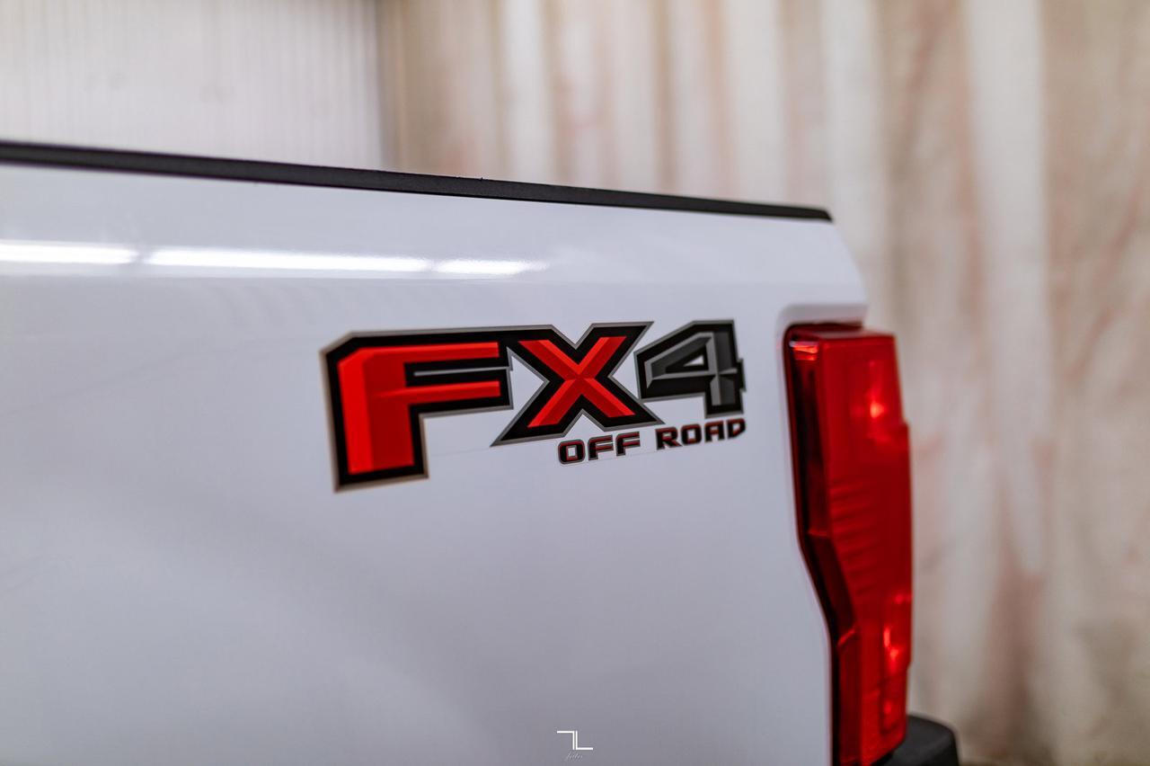 2022 Ford F-350 4x4 Crew Cab XL FX4 Longbox BCam Red Deer AB