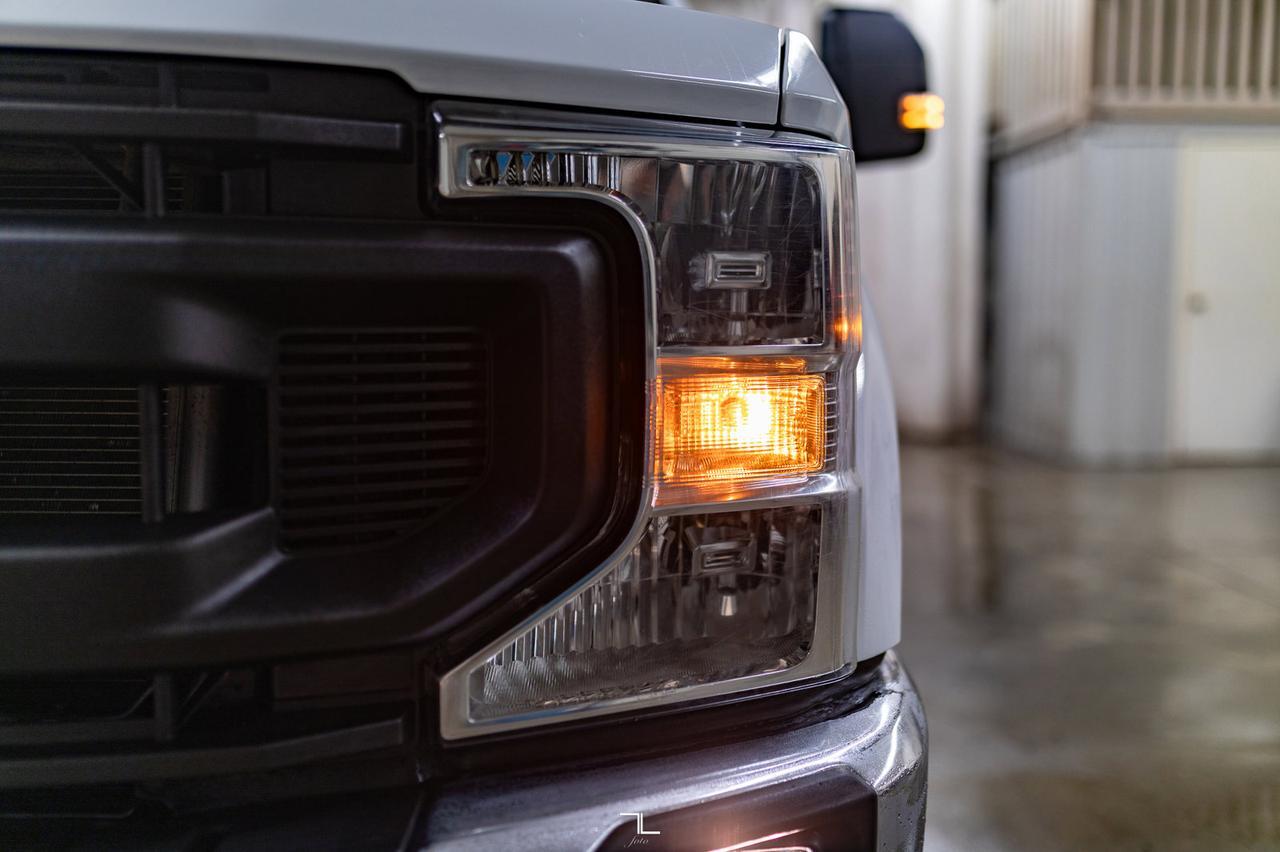 2022 Ford F-350 4x4 Crew Cab XL FX4 Longbox BCam Red Deer AB