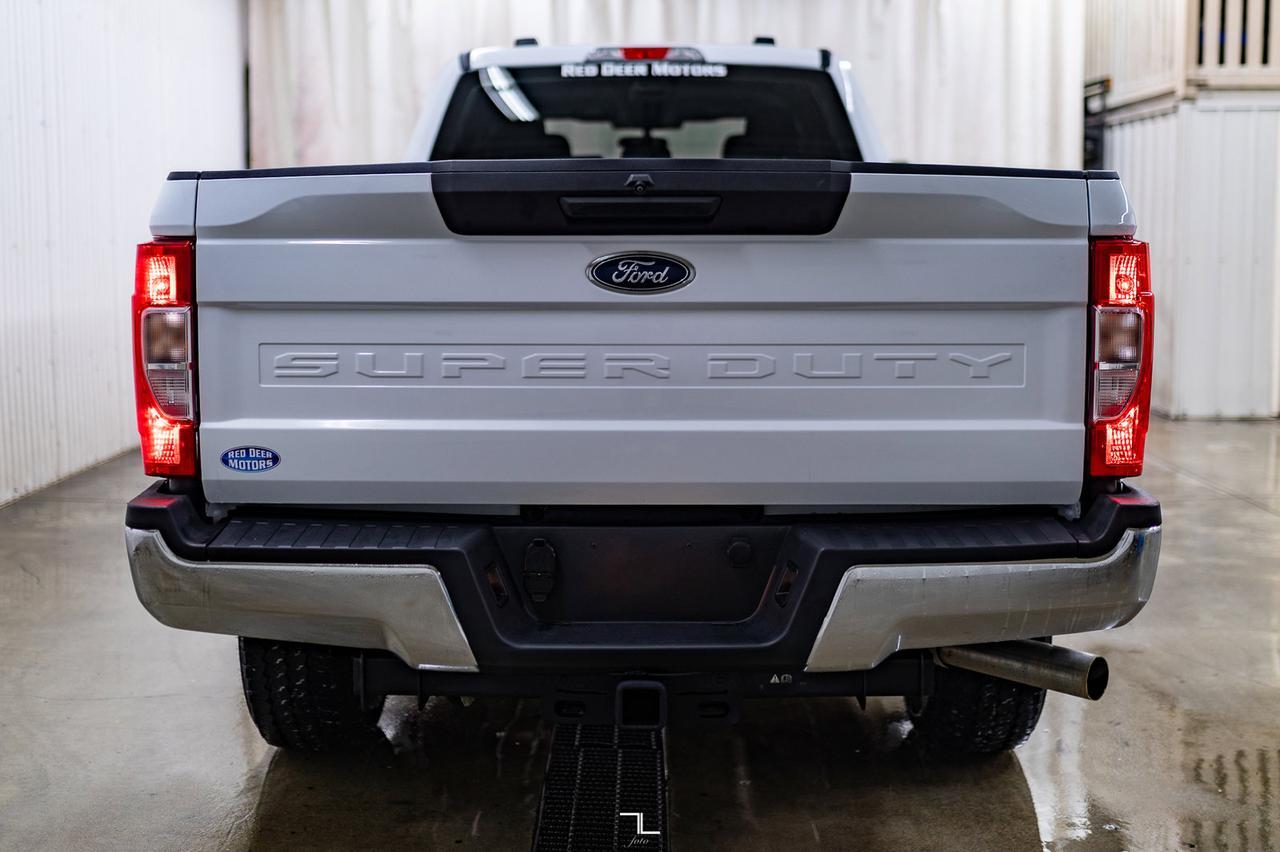 2022 Ford F-350 4x4 Crew Cab XL FX4 Longbox BCam Red Deer AB