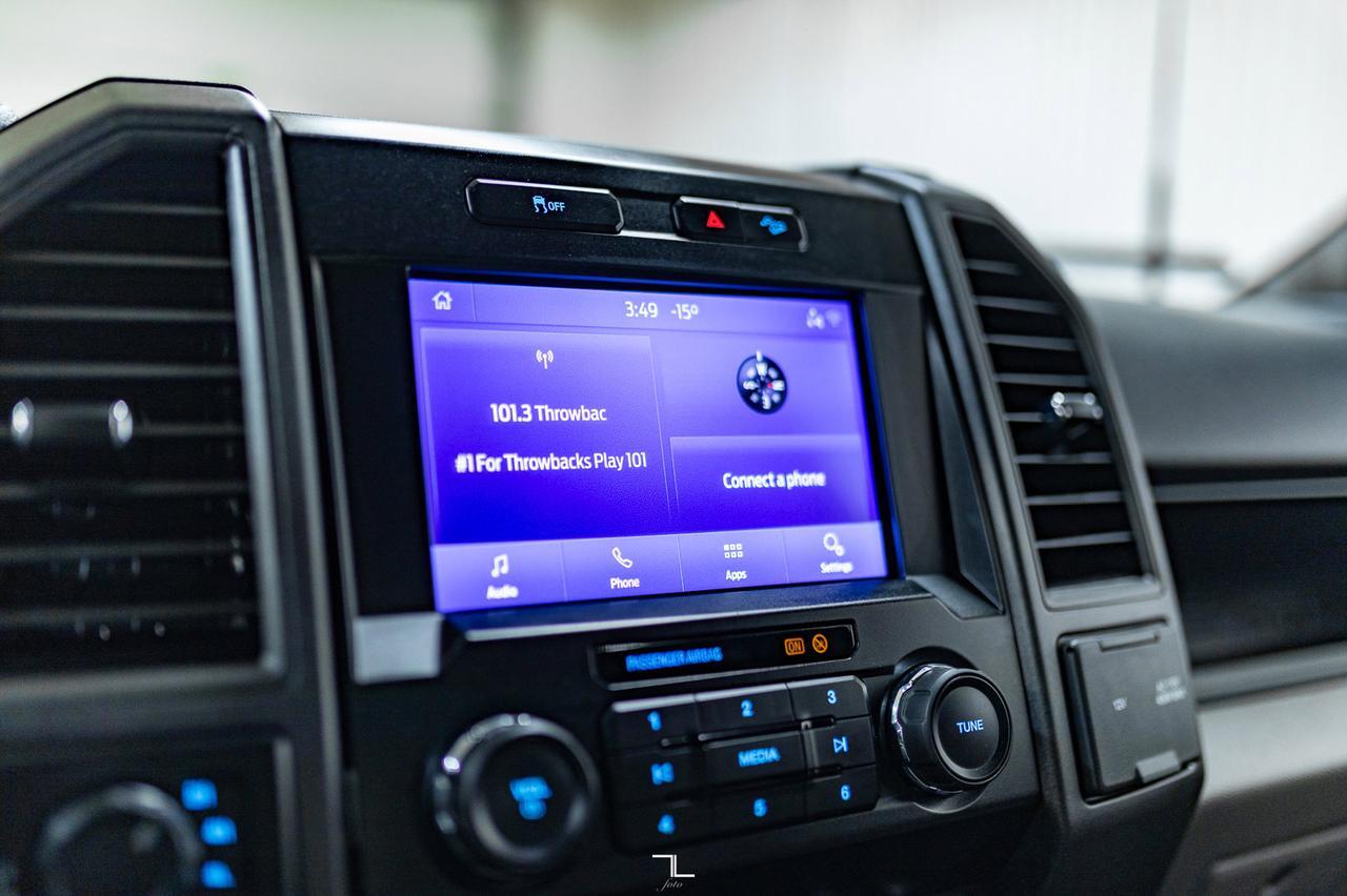 2022 Ford F-350 4x4 Crew Cab XL FX4 Longbox BCam Red Deer AB