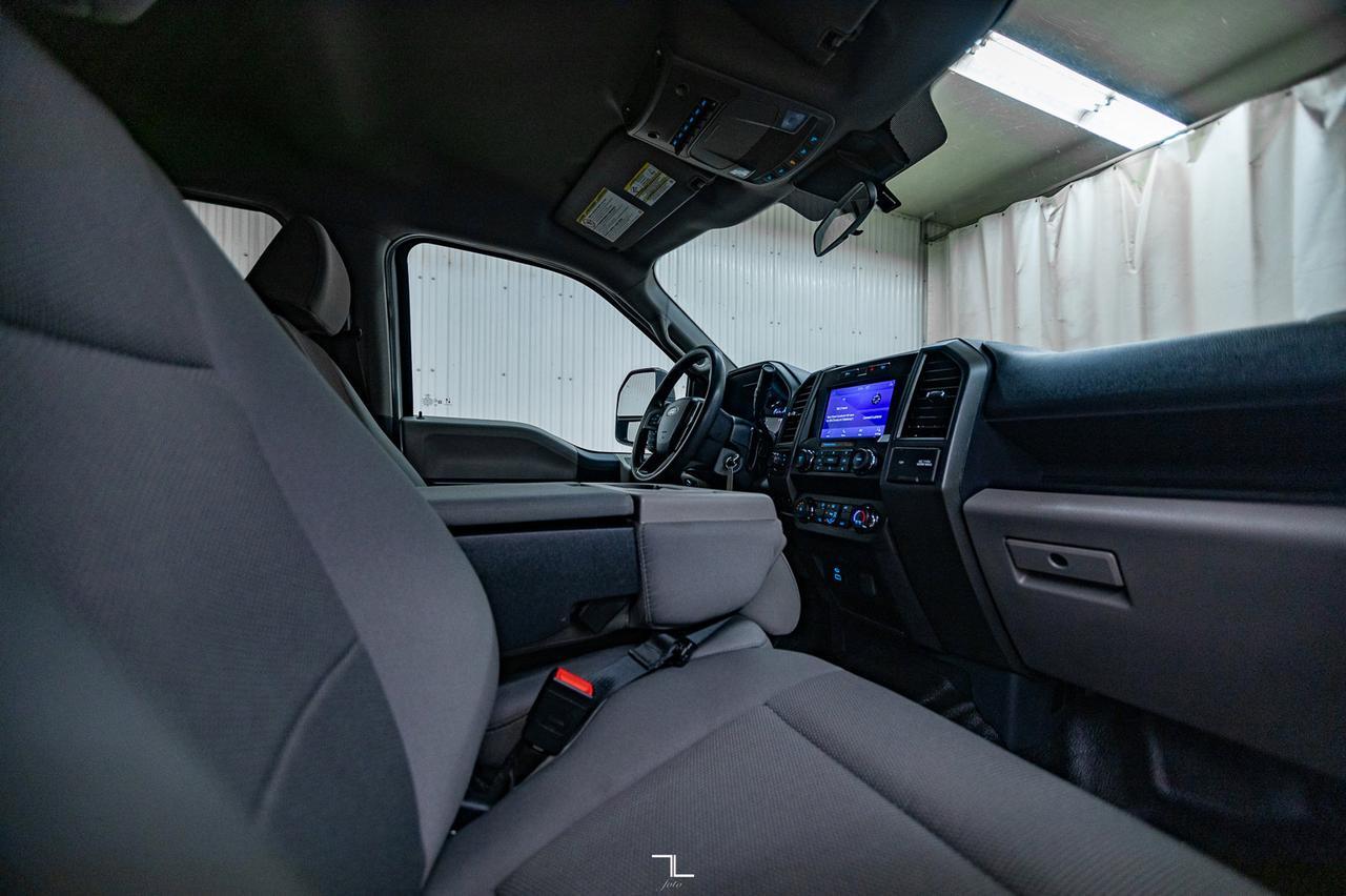 2022 Ford F-350 4x4 Crew Cab XL FX4 Longbox BCam Red Deer AB