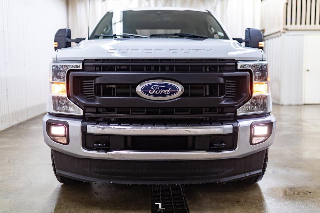 2022 Ford F-350 4x4 Crew Cab XL FX4 Longbox BCam Red Deer AB