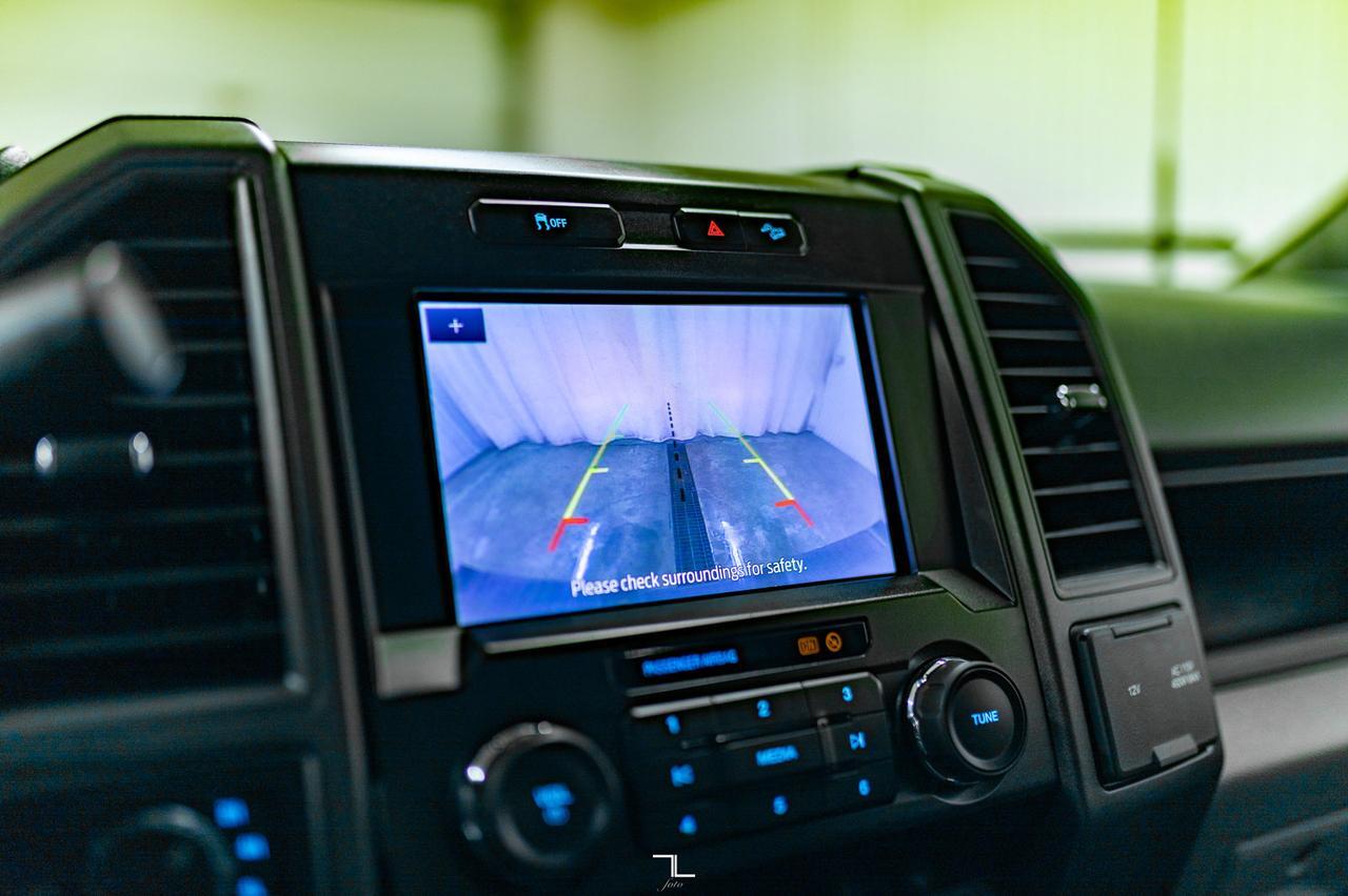 2022 Ford F-350 4x4 Crew Cab XL FX4 Longbox BCam Red Deer AB