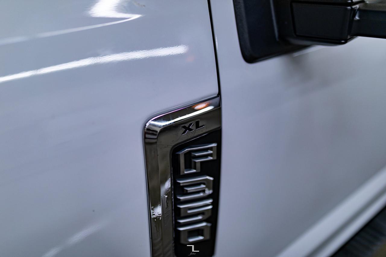 2022 Ford F-350 4x4 Crew Cab XL Longbox BCam Red Deer AB