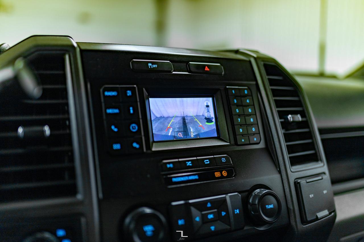 2022 Ford F-350 4x4 Crew Cab XL Longbox BCam Red Deer AB