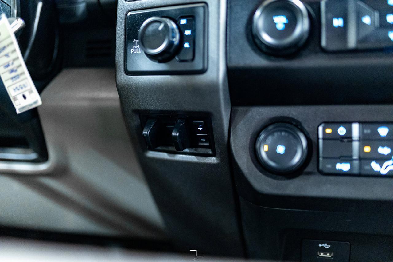 2022 Ford F-350 4x4 Crew Cab XL Longbox BCam Red Deer AB