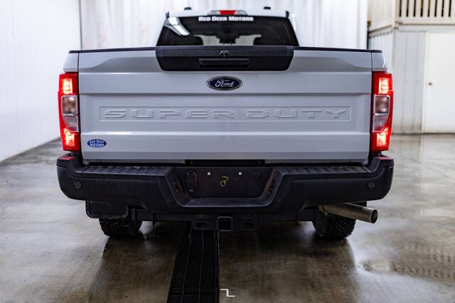 2022 Ford F-350 4x4 Crew Cab XL Longbox BCam Red Deer AB