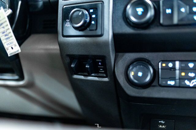 2022 Ford F-350 4x4 Crew Cab XL Longbox BCam Red Deer AB