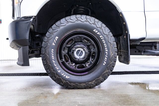 2022 Ford F-350 4x4 Crew Cab XL Longbox BCam Red Deer AB