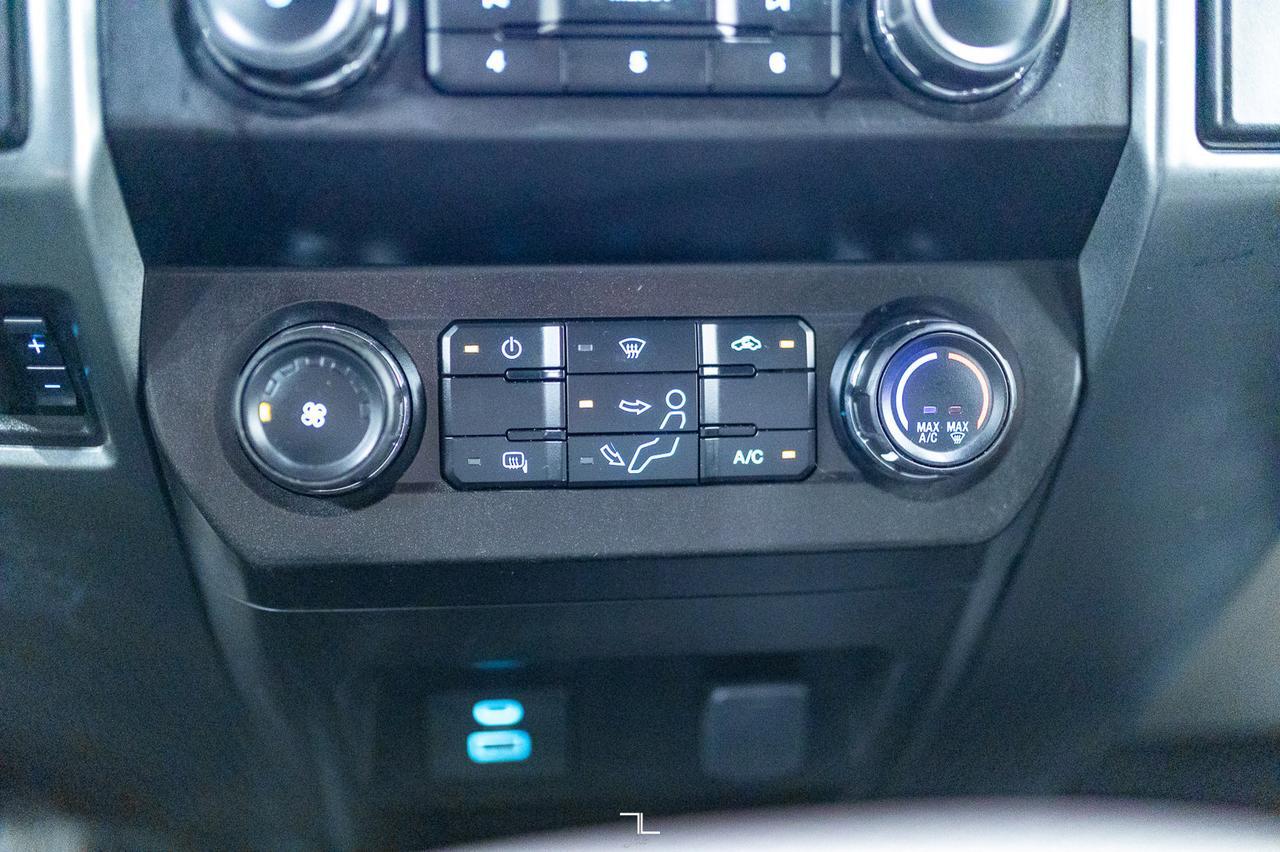 2022 Ford F-350 4x4 Crew Cab XLT Deck BCam Red Deer AB