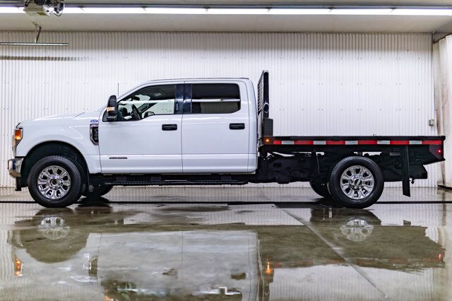 2022 Ford F-350 4x4 Crew Cab XLT Deck Diesel Red Deer AB