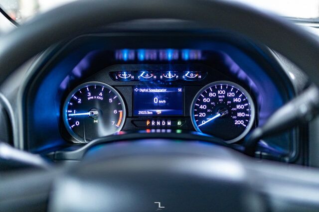 2022 Ford F-350 4x4 Crew Cab XLT Deck PSeat Red Deer AB